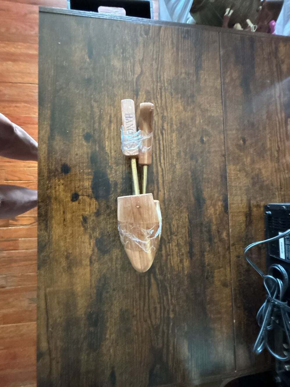 Hanover Cedar Wood Adjustable Shoe Trees